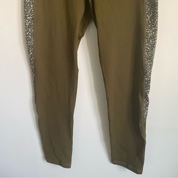 ZYIA Active Spandex 7/8 Leggings • Olive Army Green Speckled Striped • Size 8 10 - Picture 6 of 8
